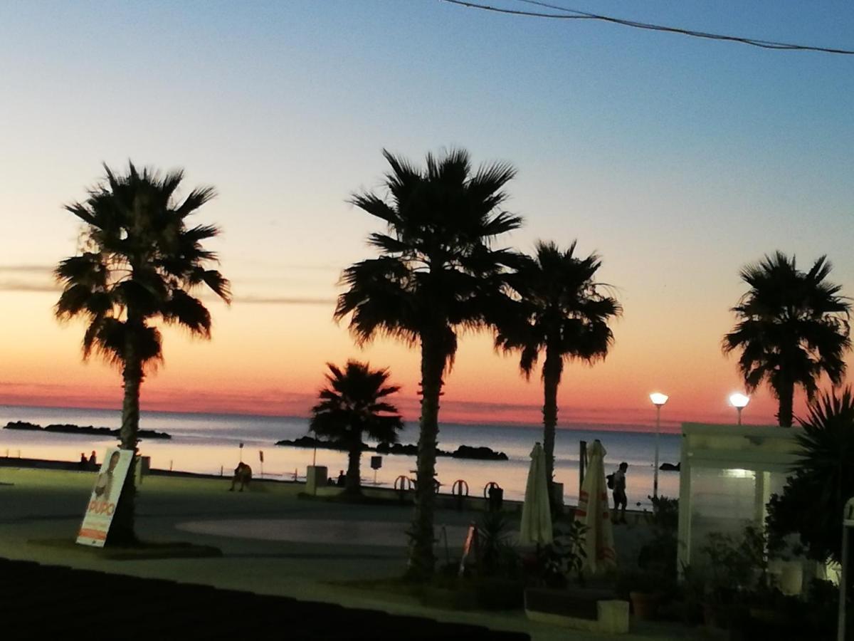 Taverna 100 Passi Dalla Riva Del Mare Francavilla Al Mare Exterior foto